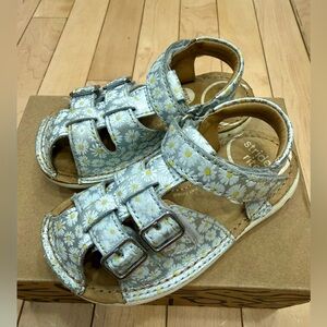 Iridescent Leather Daisy Stride Rite Sandals- Little Girls Sandals Sz 5. Floral!